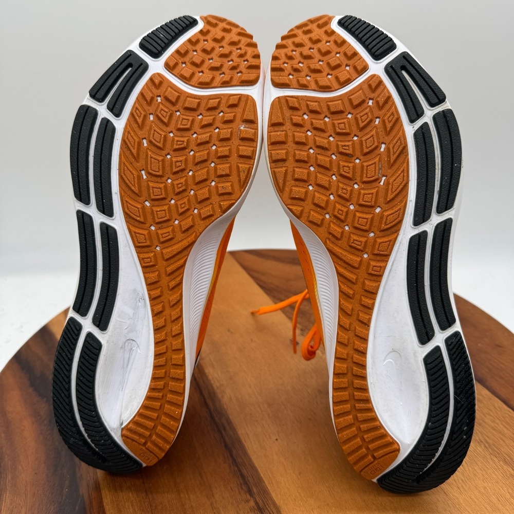 Nike Air Zoom Pegasus 38 Tennessee Vols Shoes Mens 8 Orange Running Sneakers - Picture 7 of 9